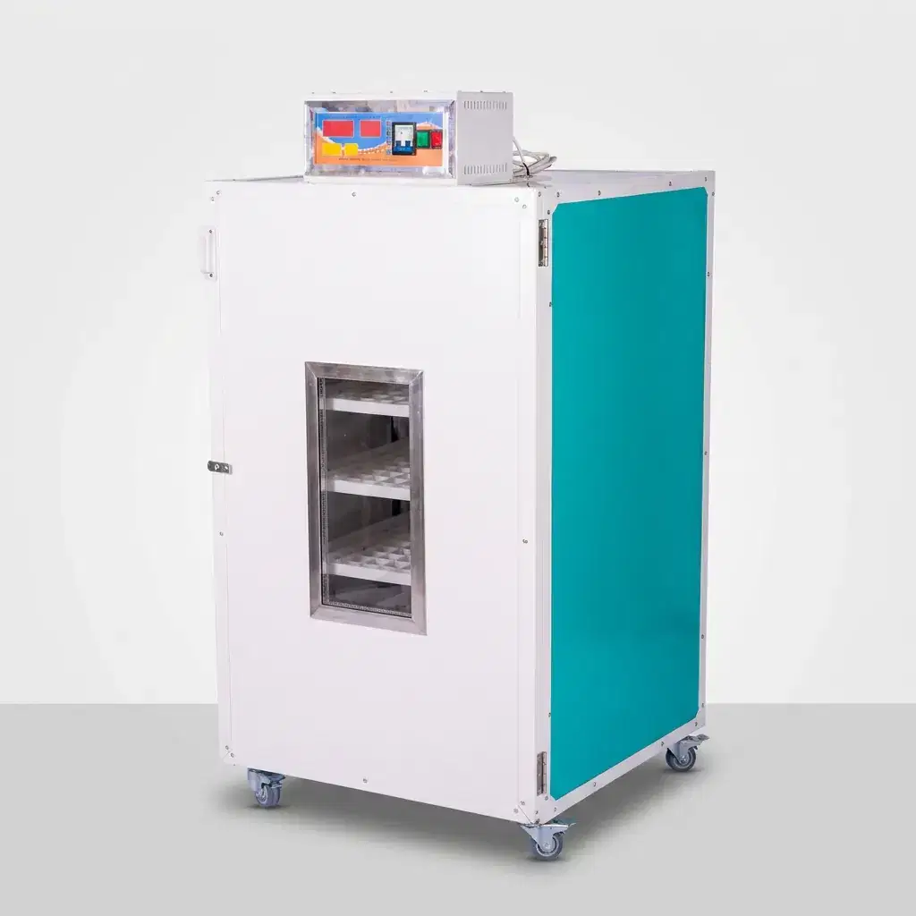 Incubator IP-4S